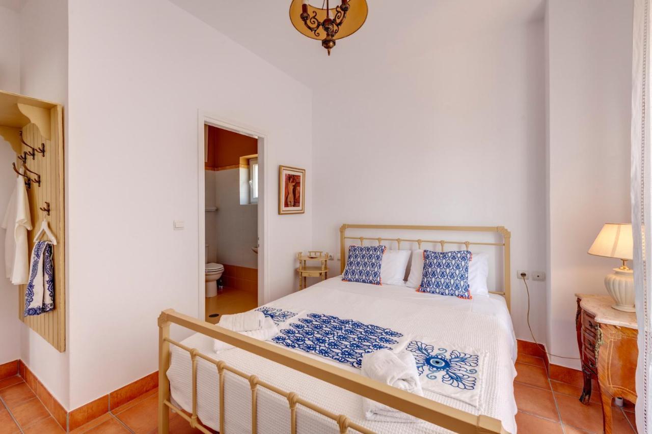 Cycladic Aura - Traditional Holiday Cottage Finikas  Buitenkant foto